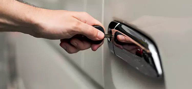 Why Choose Our Auto Locksmith Team in Pompano Beach, FL?